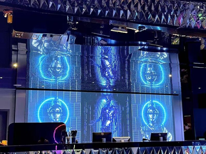 Bar mirrored