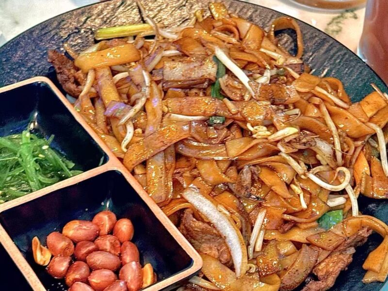 Dish beef ho fun